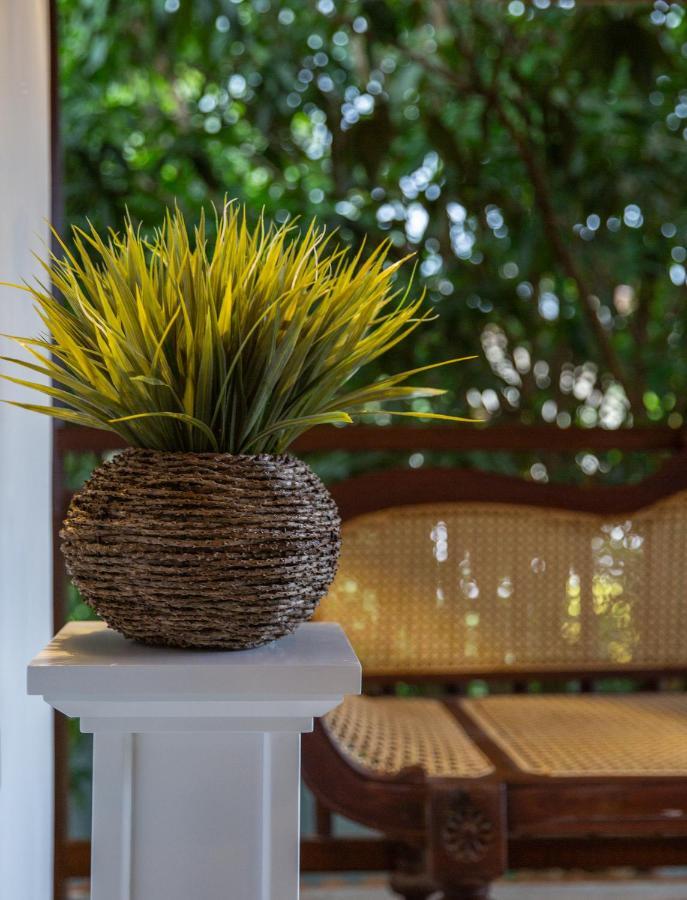 Ballarat Luxury Villa - Hikkaduwa Luaran gambar