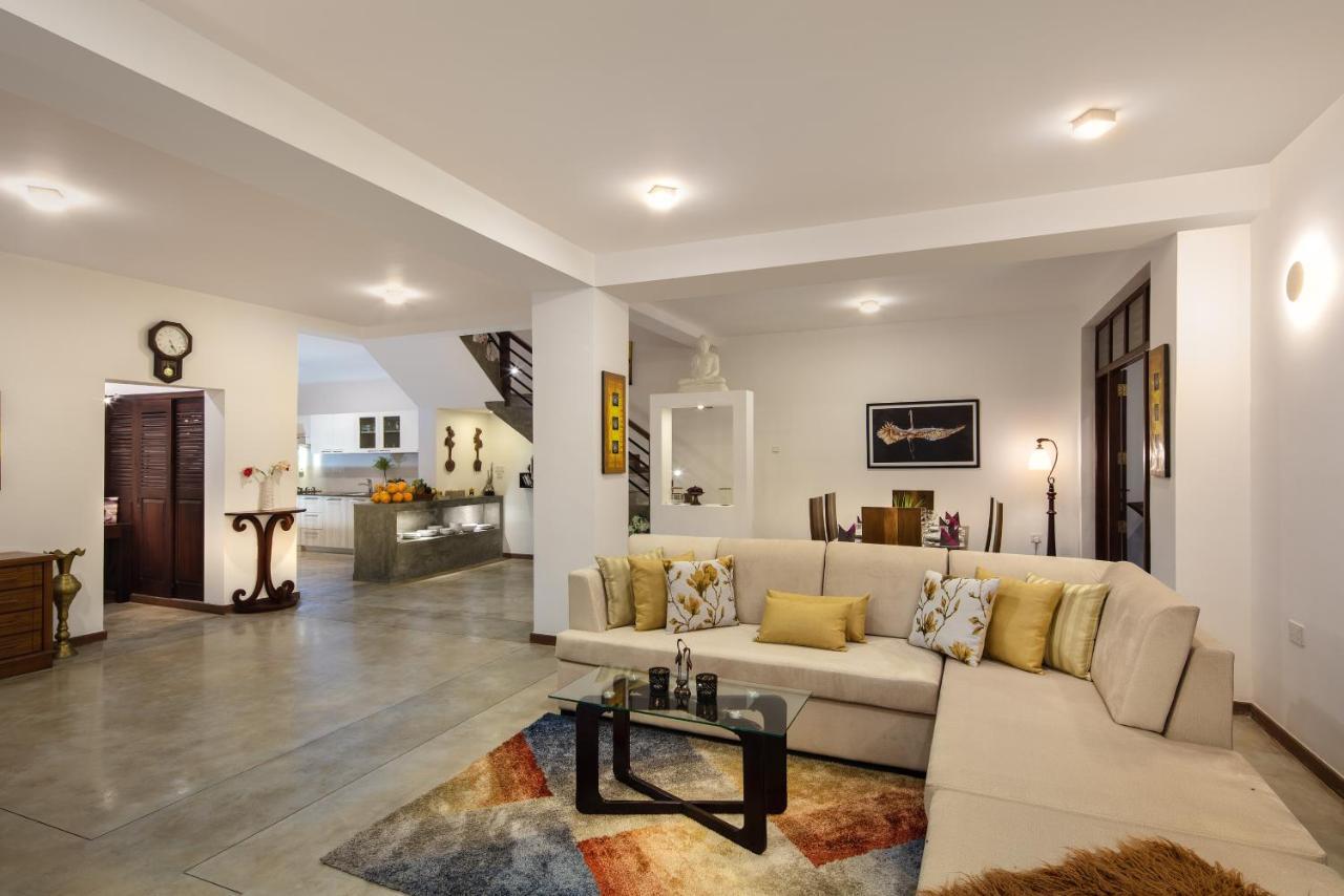 Ballarat Luxury Villa - Hikkaduwa Luaran gambar